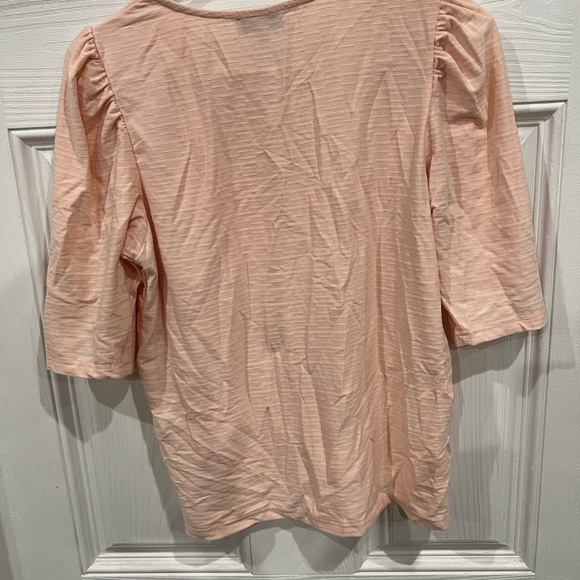 Set of 3 ladies sweaters by Lucy Avenue. All in excellent condition! - Picture 8 of 12